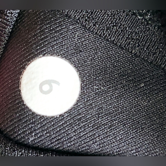 Lululemon Old-school astro straight leg pants. Size 6 - Picture 5 of 7